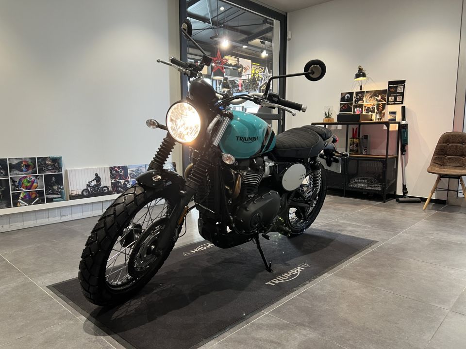 TRIUMPH SCRAMBLER 900 4