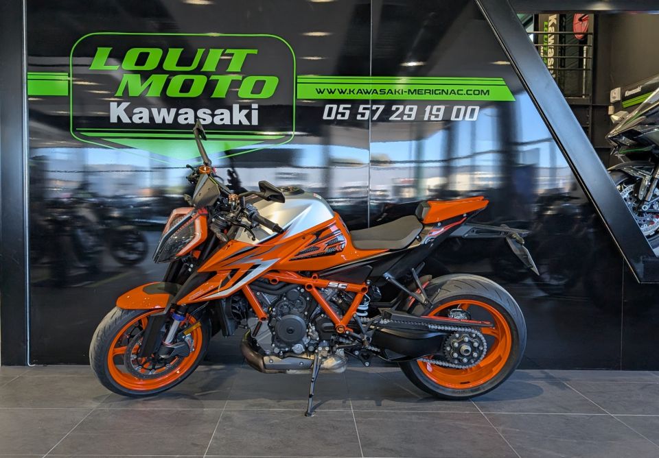 KTM 1290 SUPER DUKE R 4