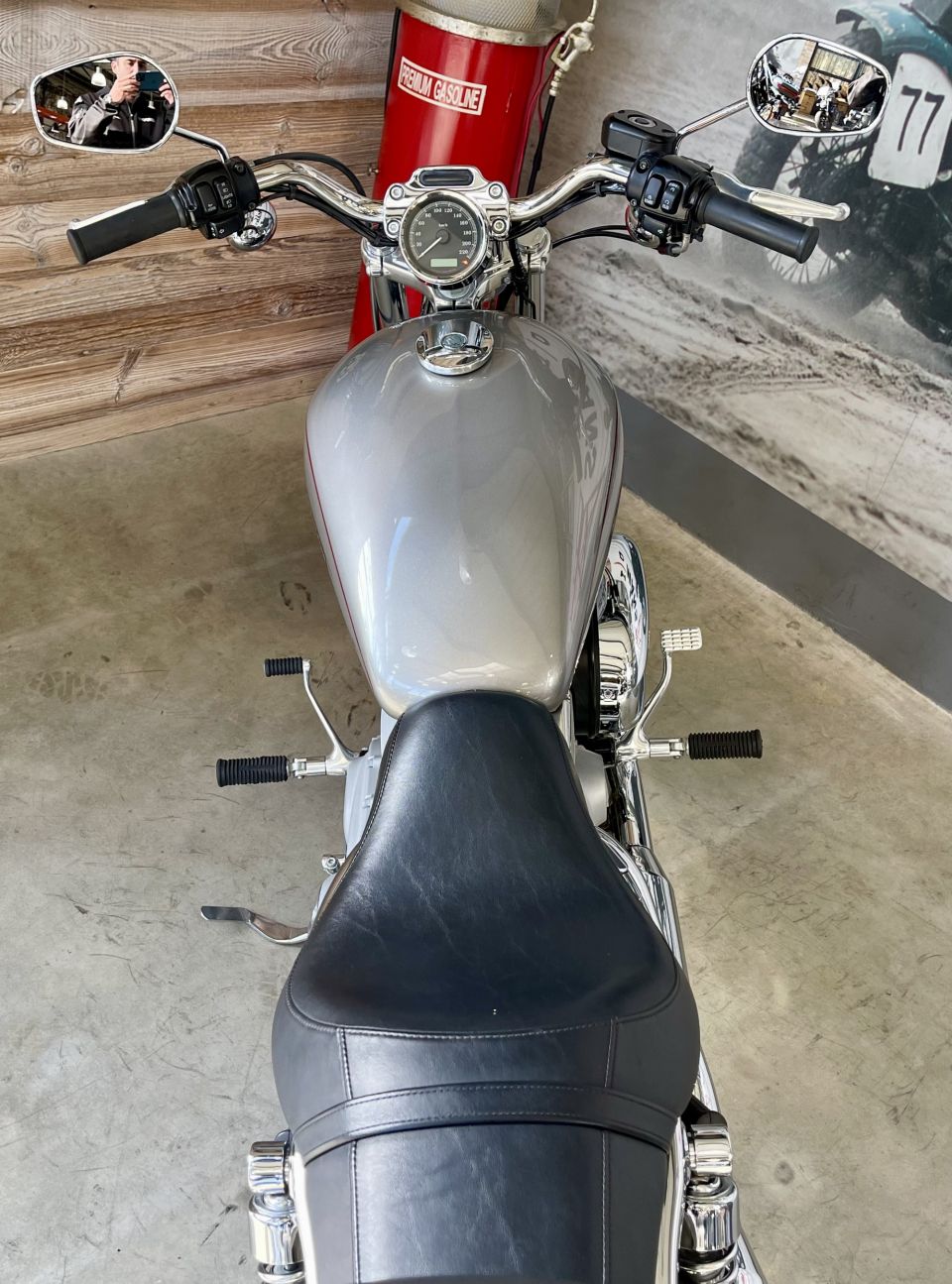 HARLEY-DAVIDSON SPORTSTER 883 4