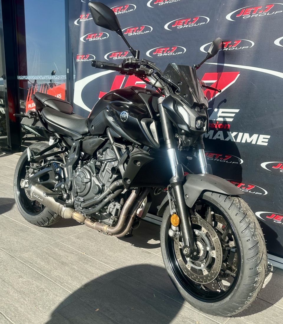 YAMAHA MT-07 35KW 4