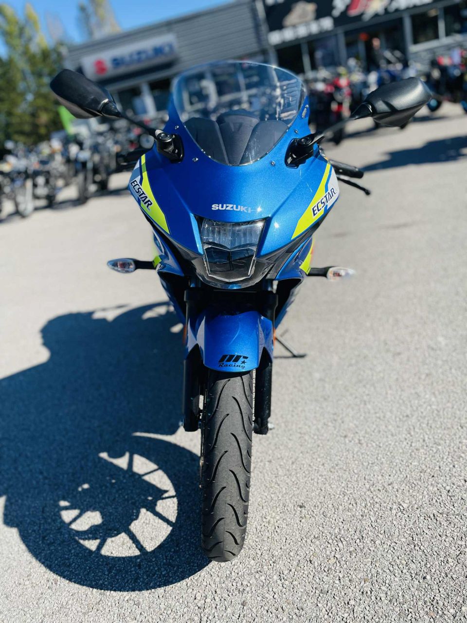 SUZUKI GSX-R 125 4