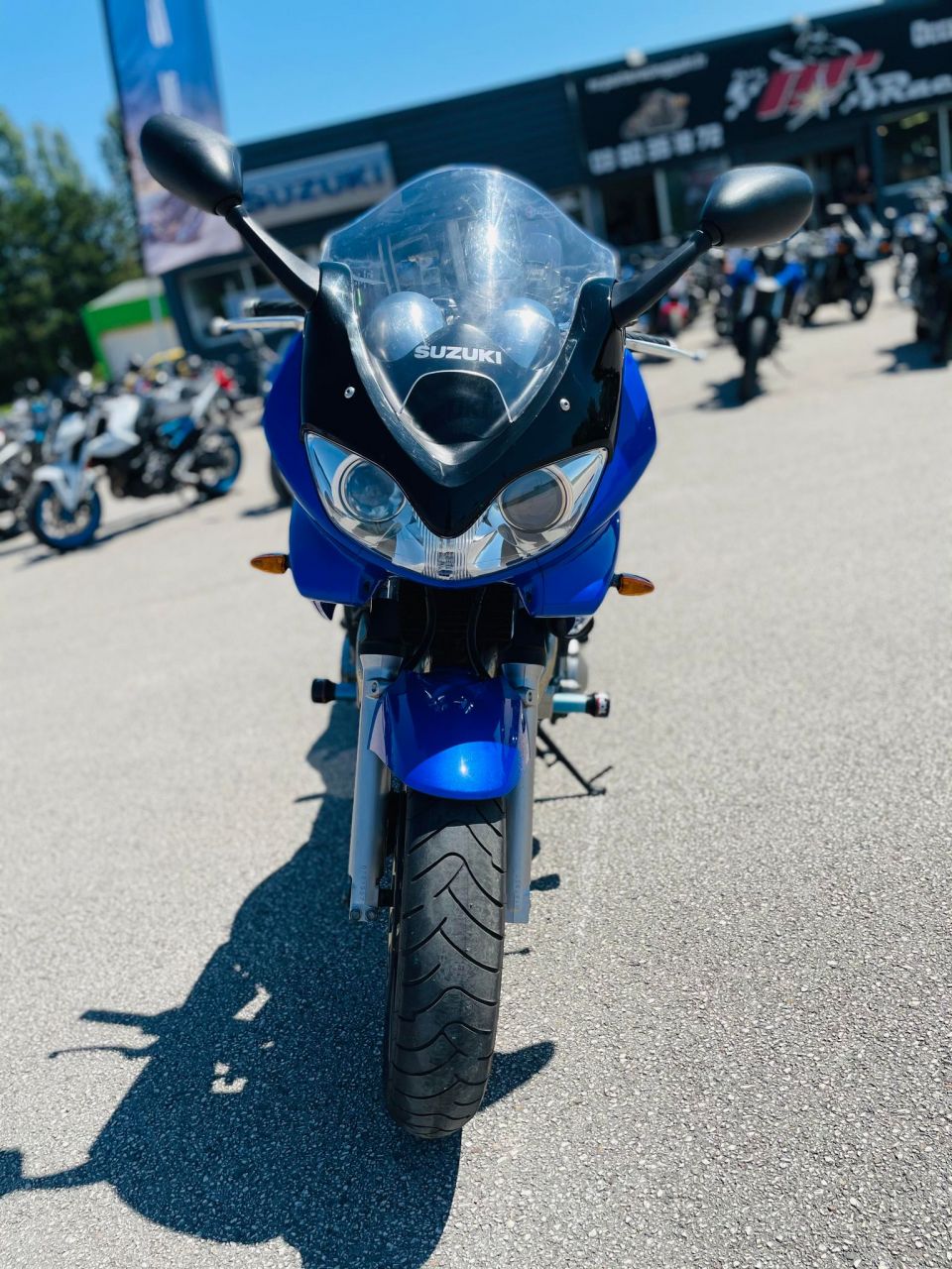 SUZUKI GSF 600 S BANDIT 4