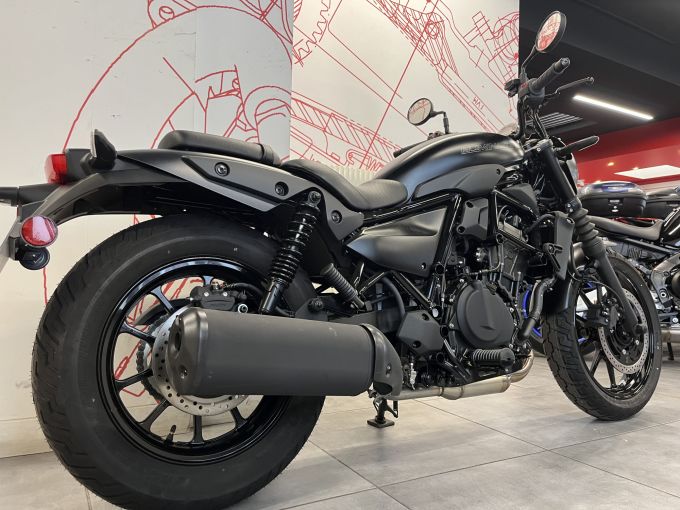 KAWASAKI Eliminator 500 SE 4