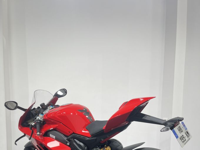 DUCATI PANIGALE 1103 V4 4