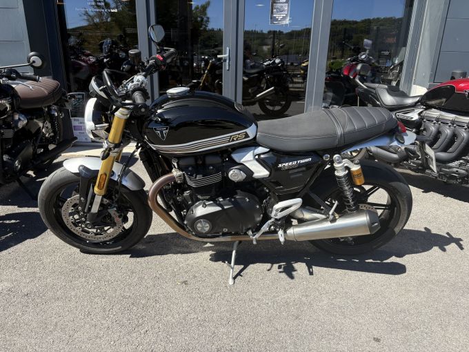 TRIUMPH Speed Twin 1200 RS 4