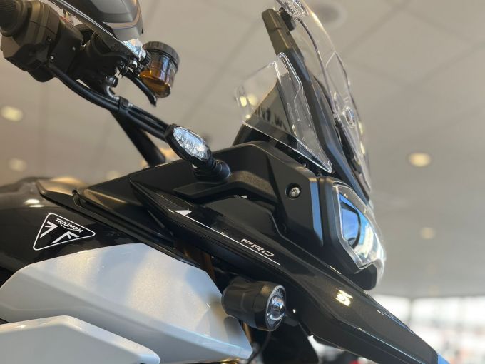 TRIUMPH TIGER 900 RALLY PRO 4