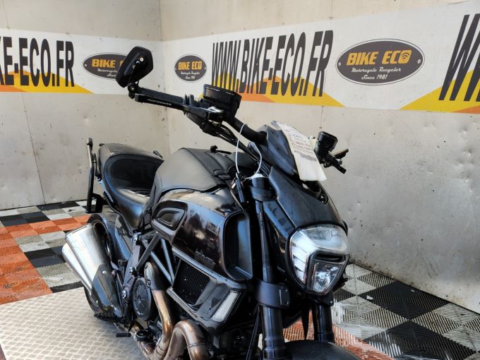 DUCATI DIAVEL 4