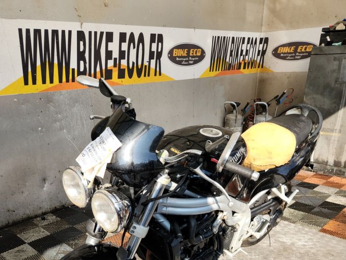 TRIUMPH SPEED TRIPLE 955 4