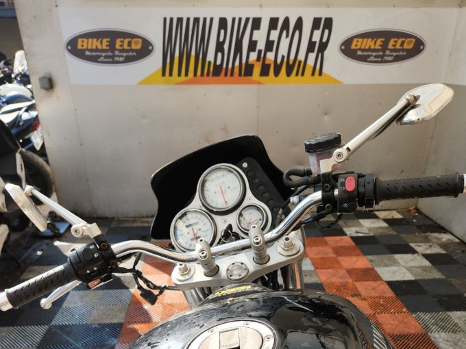 TRIUMPH SPEED TRIPLE 955 4