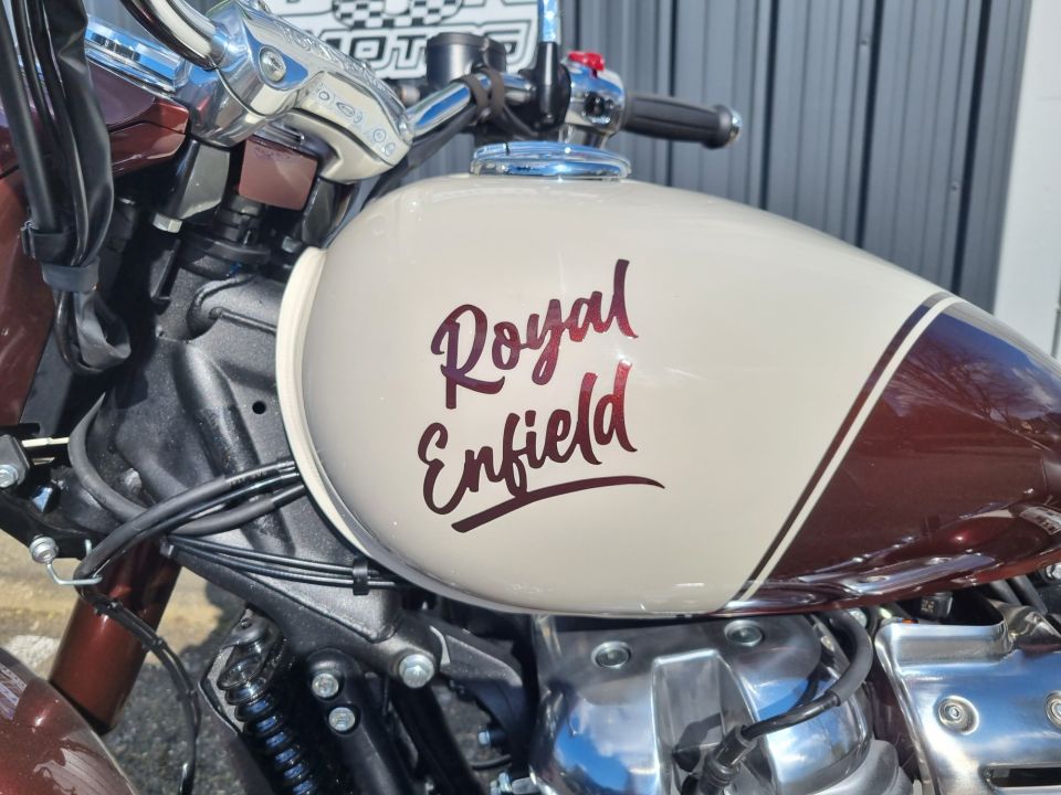 ROYAL ENFIELD Classic 650 4
