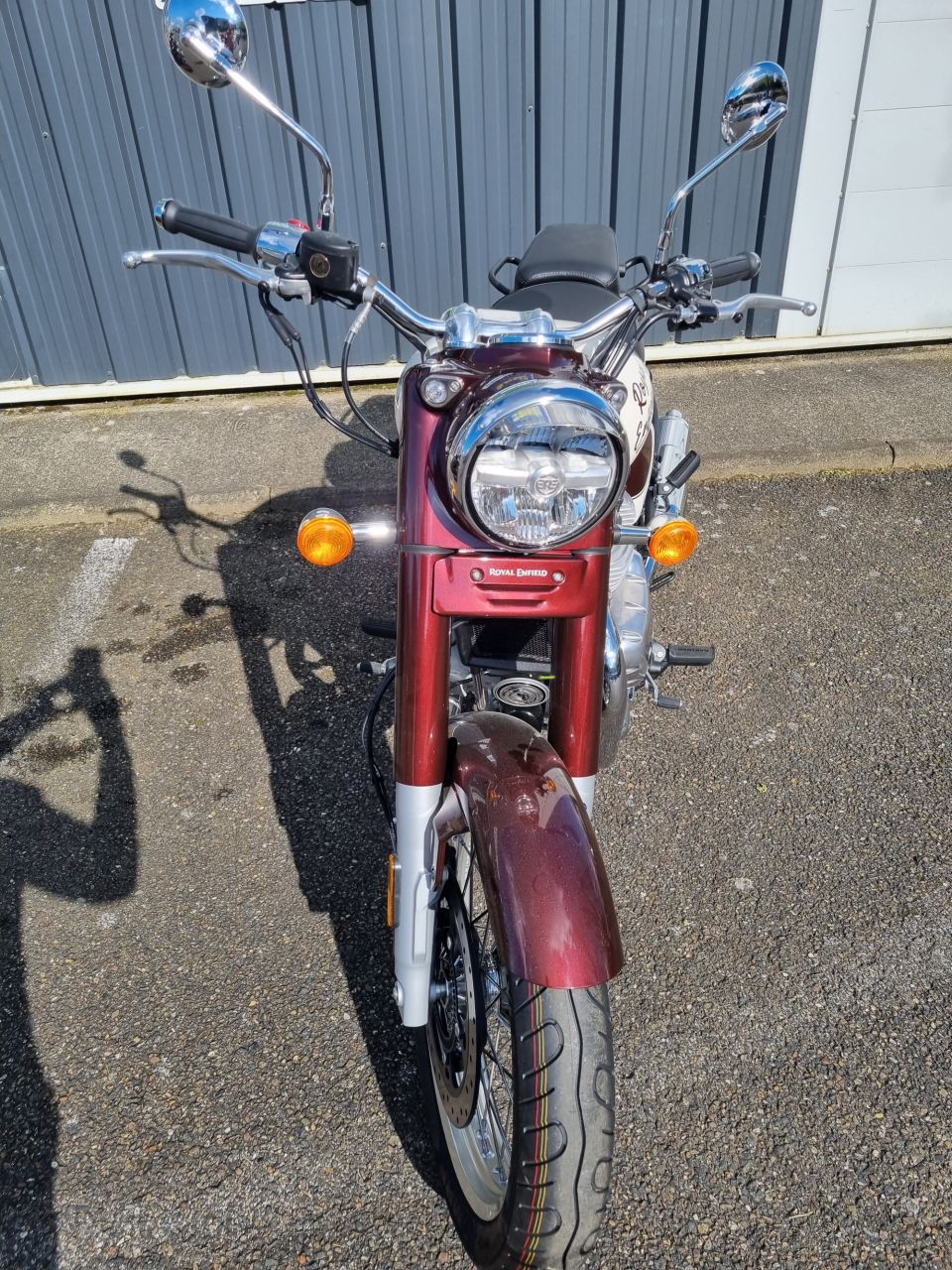 ROYAL ENFIELD Classic 650 4