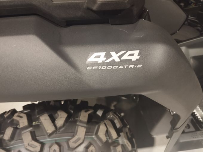 CF MOTO CFORCE 1000 4