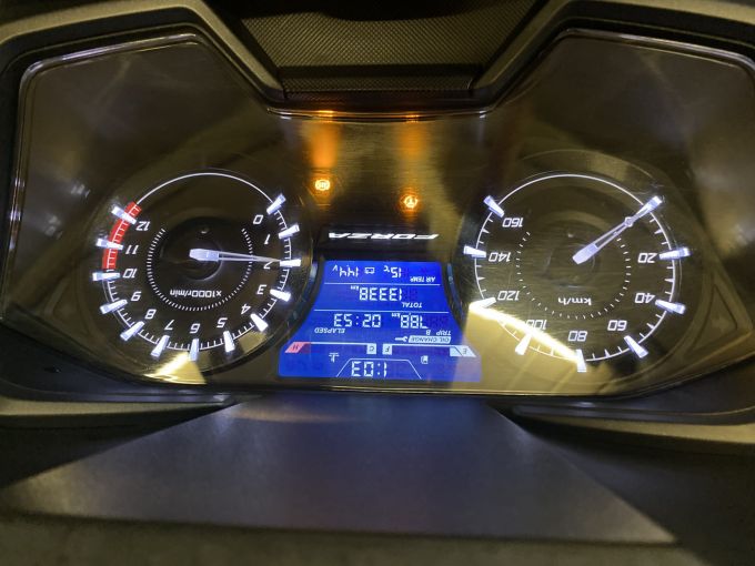 HONDA NSS FORZA 125 4