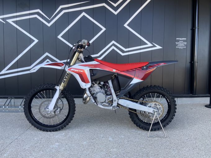 FANTIC XX 125 4