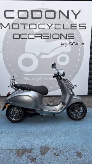 VESPA PRIMAVERA ELETTRICA 70 - 2021