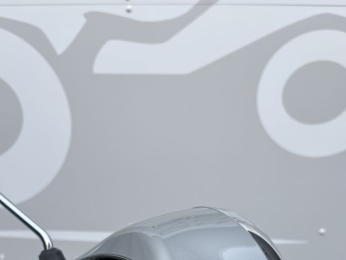 VESPA PRIMAVERA ELETTRICA 70 4
