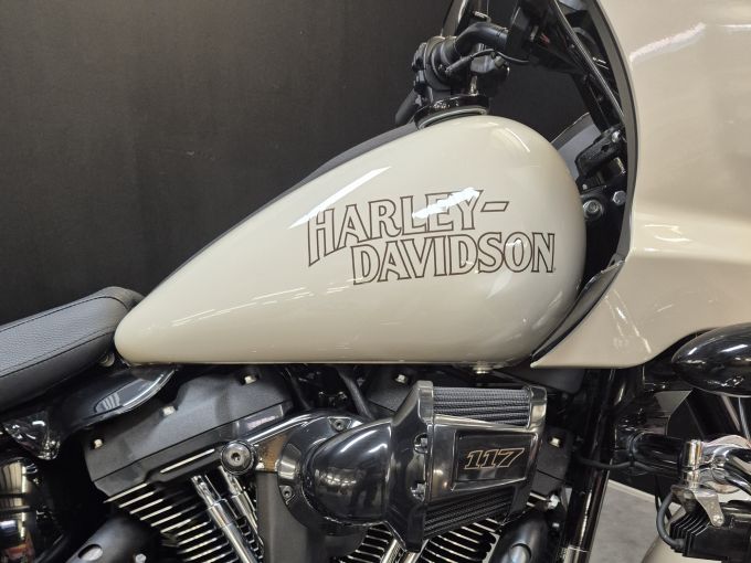 HARLEY-DAVIDSON SOFTAIL LOW RIDER 1923 ST 4