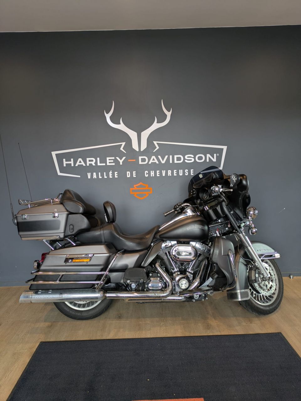 HARLEY-DAVIDSON TOURING ELECTRA GLIDE 1690 ULTRA LIMITED 4