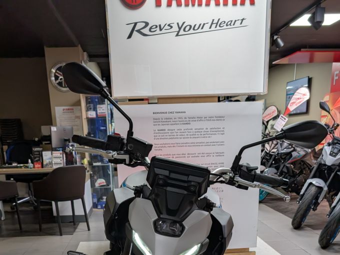 YAMAHA MT-07 (47.5CV) 4