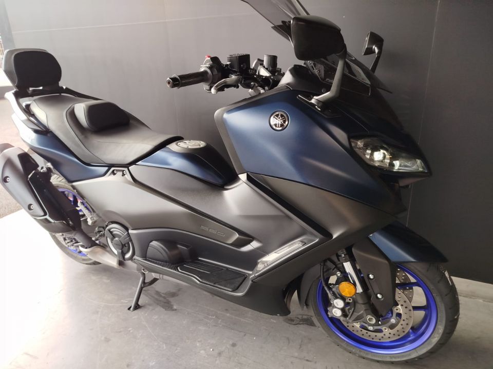 YAMAHA XP T-MAX 560 4
