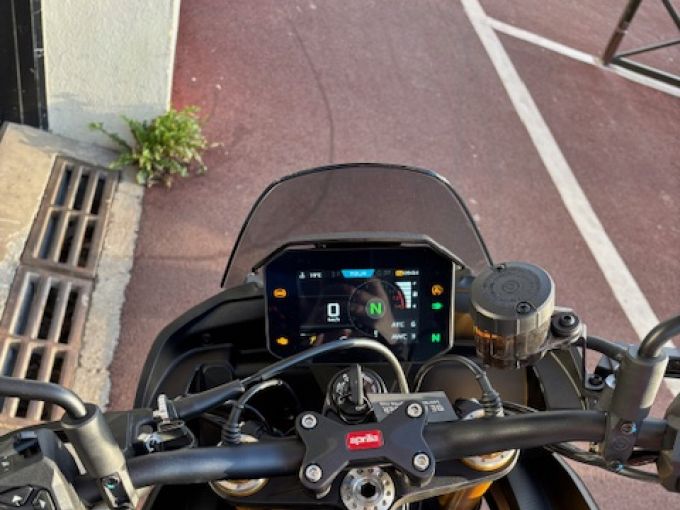 APRILIA TUONO 1100 V4 FACTORY 4