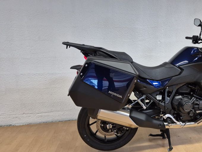 HONDA NT 1100 DCT 4