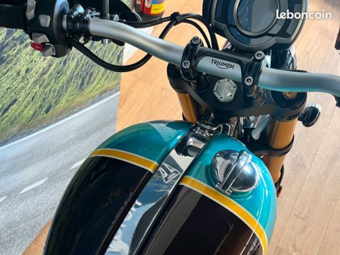 TRIUMPH SCRAMBLER 1200 XE 4
