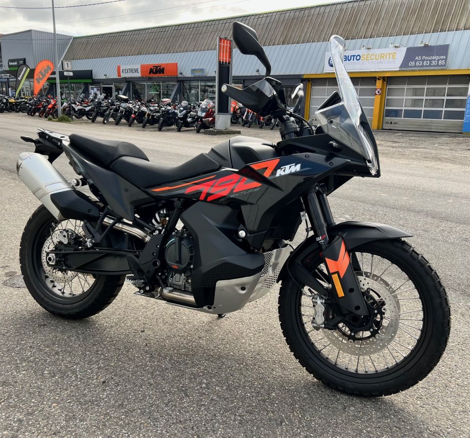 KTM 790 ADVENTURE 4