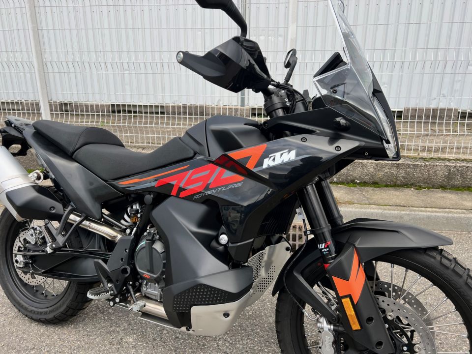KTM 790 ADVENTURE 4