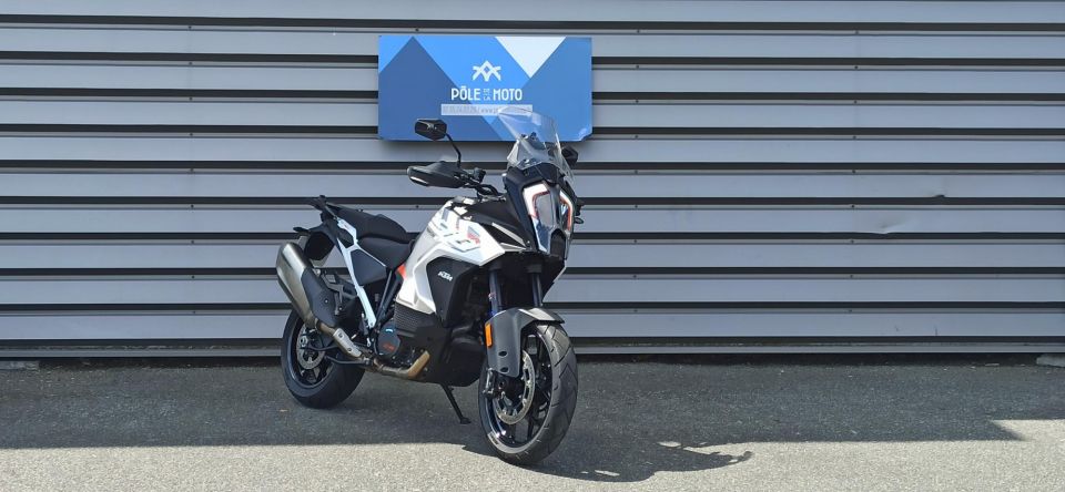 KTM 1290 SUPER ADVENTURE S 4