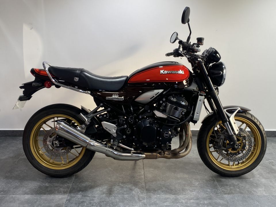 KAWASAKI Z900 RS 4