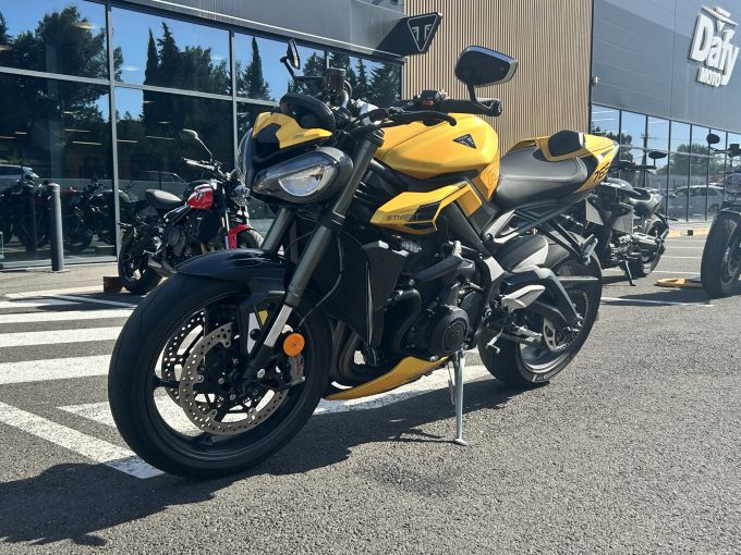 TRIUMPH STREET TRIPLE 765 RS 4
