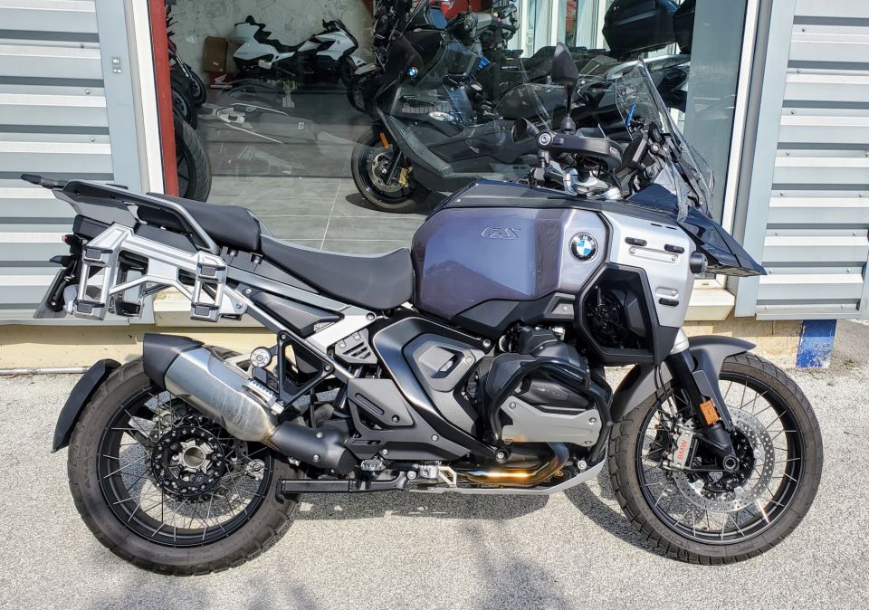 BMW R 1300 GS ADVENTURE 4