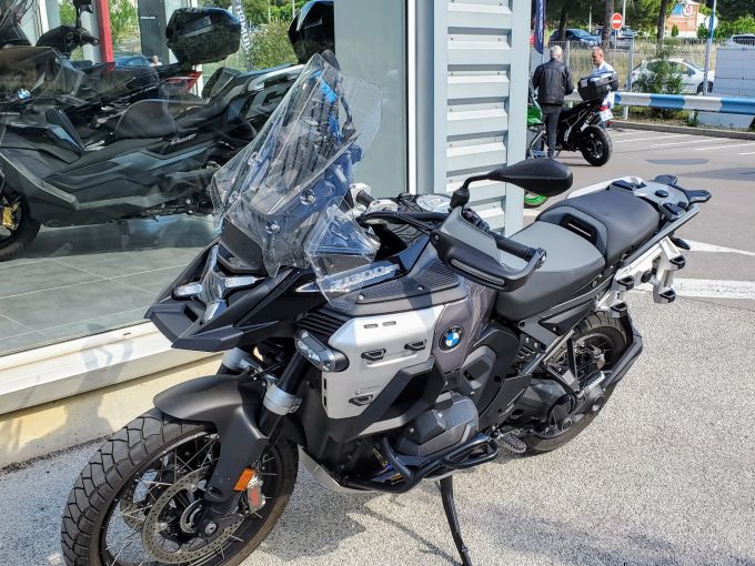 BMW R 1300 GS ADVENTURE 4