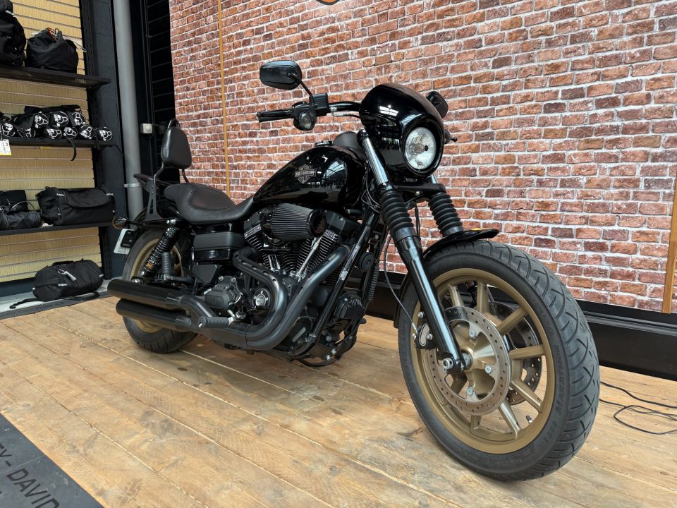 HARLEY-DAVIDSON DYNA LOW RIDER 1800 S 4