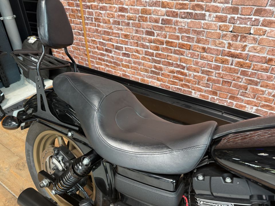 HARLEY-DAVIDSON DYNA LOW RIDER 1800 S 4