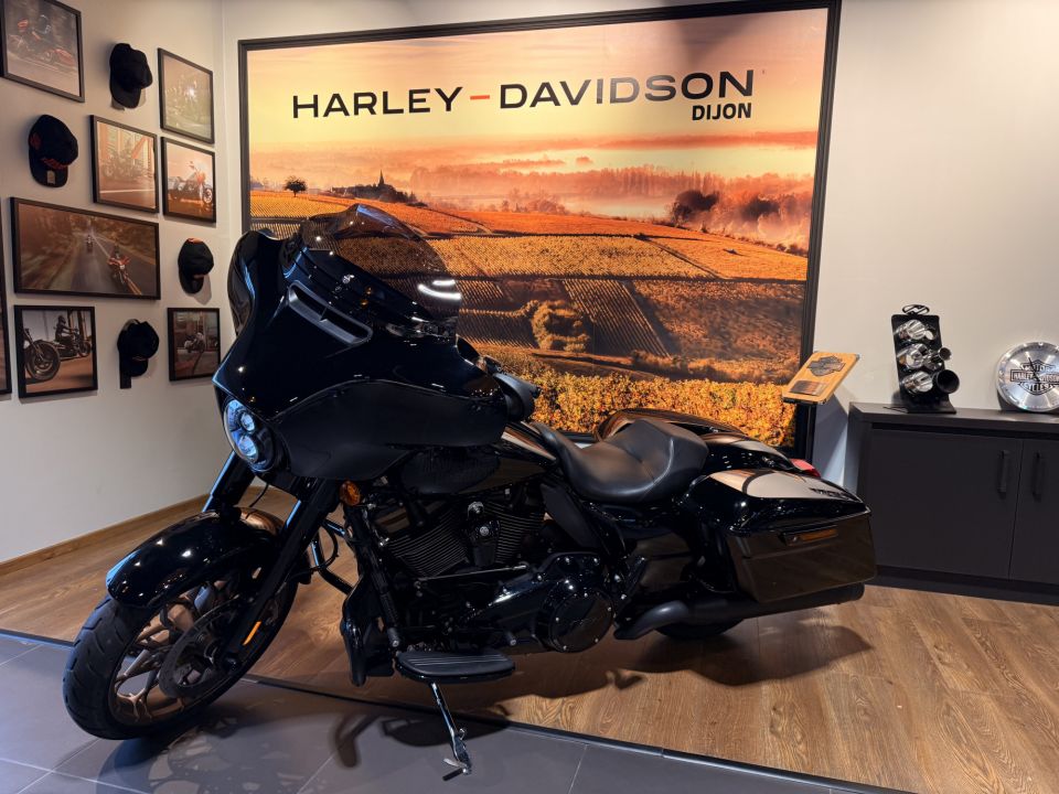 HARLEY-DAVIDSON TOURING STREET GLIDE 1923 ST 4