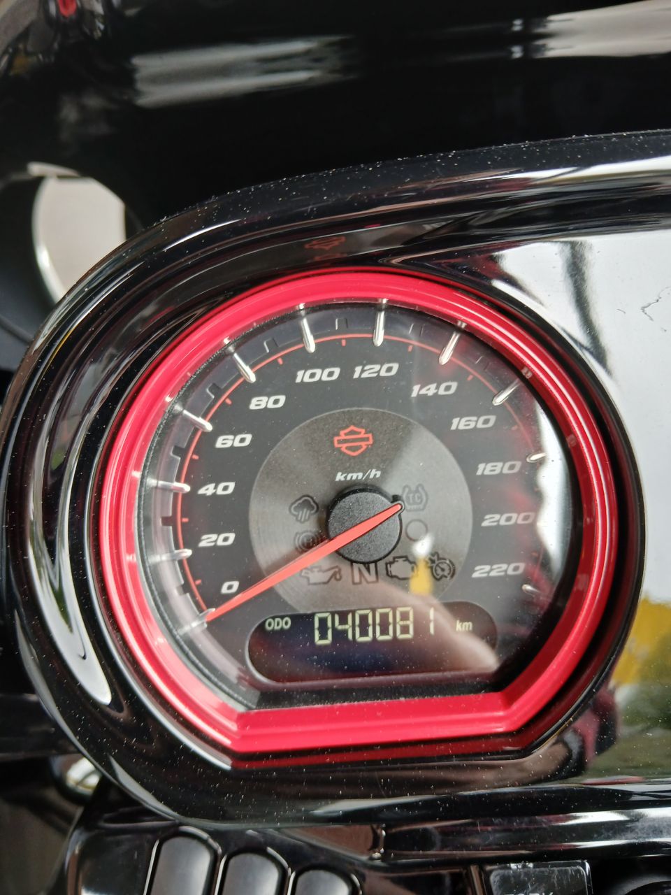 HARLEY-DAVIDSON TOURING ROAD GLIDE 1923 CVO 4