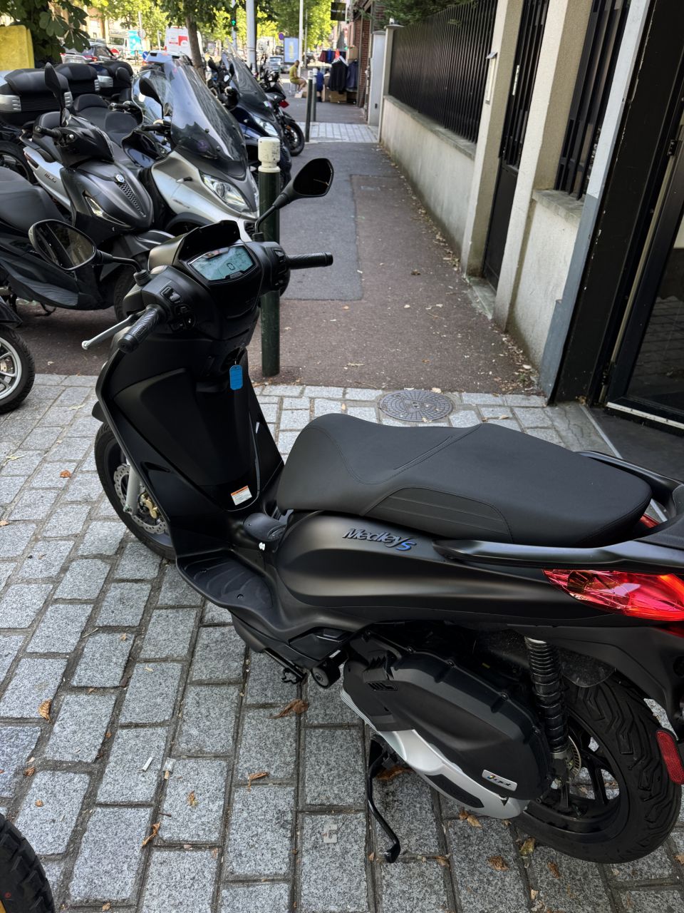 PIAGGIO MEDLEY 125 Iget 4