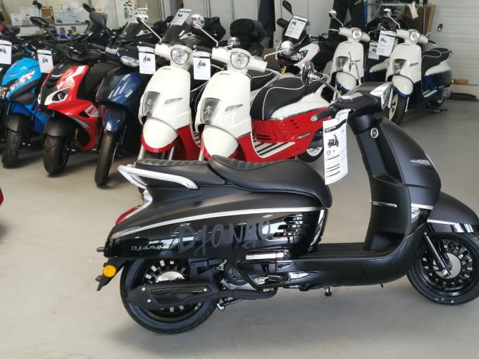 PEUGEOT DJANGO 125 4