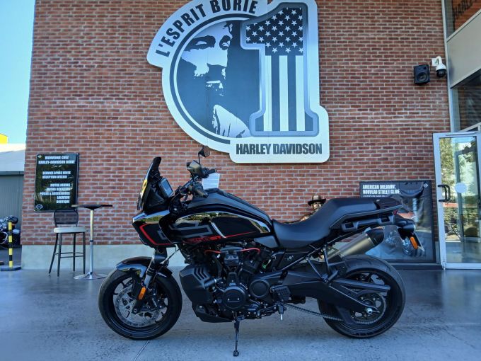 HARLEY-DAVIDSON ADVENTURE PAN AMERICA 1250 ST 4