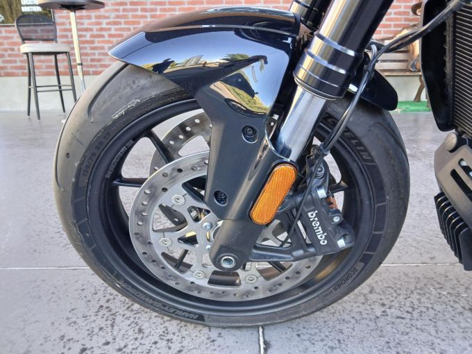 HARLEY-DAVIDSON ADVENTURE PAN AMERICA 1250 ST 4