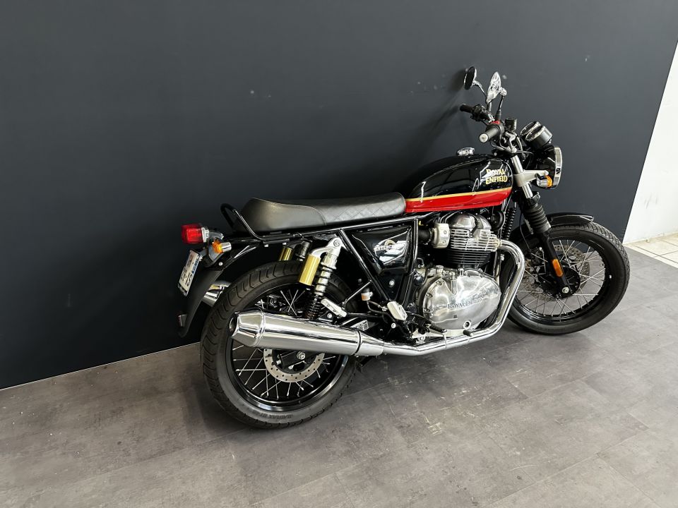 ROYAL ENFIELD INTERCEPTOR 4