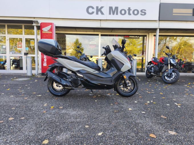 HONDA FORZA 125 4