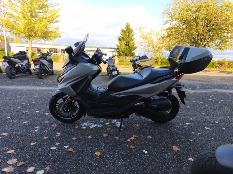 HONDA FORZA 125 4