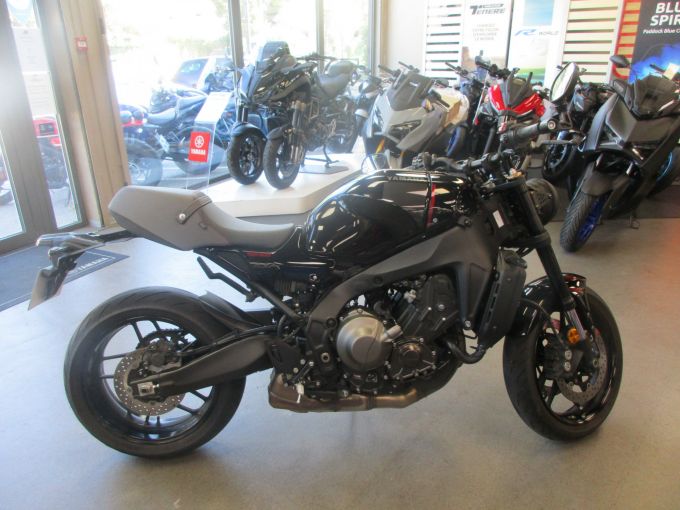 YAMAHA XSR 900 4