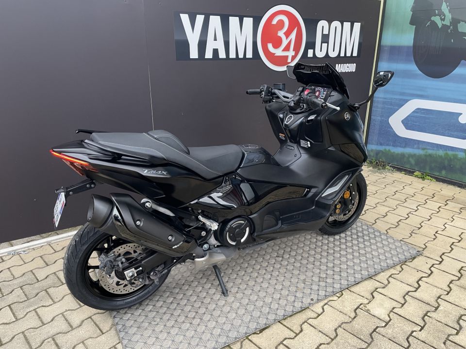 YAMAHA XP T-MAX 560 TECH MAX 4