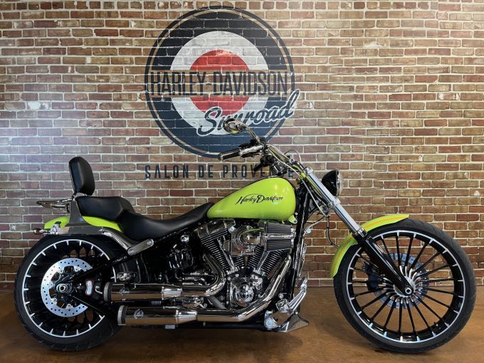 HARLEY-DAVIDSON SOFTAIL BREAKOUT 1690 4