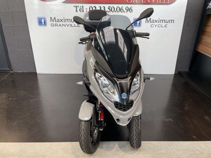 PIAGGIO MP3 300 HPE SPORT ABS ASR 4