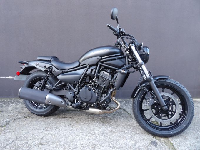 KAWASAKI ELIMINATOR 500 SE A2 4